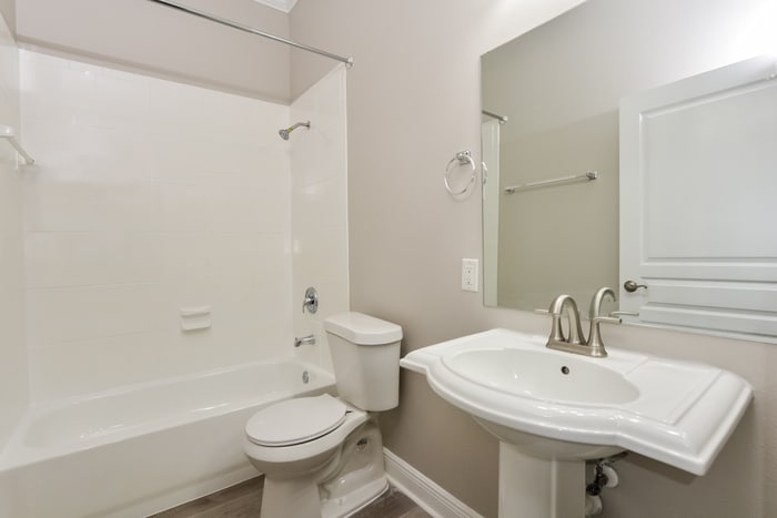 Building Photo - 109 Overoaks Pl