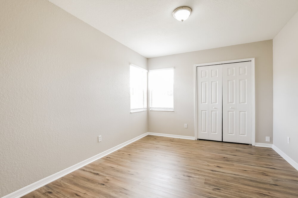 Building Photo - 10051 Sandbar St