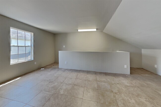 Building Photo - 14918 Laytham Ln