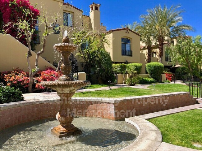 Building Photo - 233 Villorrio Dr E