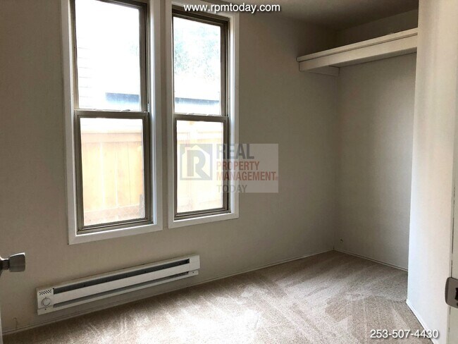 Building Photo - Rodriguez - 709 (OWNER SELLING)(Cascade Group)