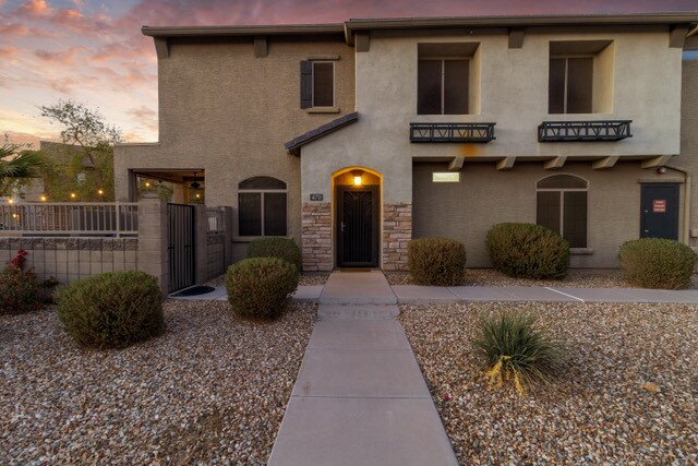 Building Photo - 470 N 168th Ln