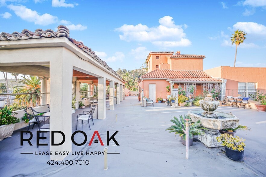 Building Photo - 5640 Franklin Ave