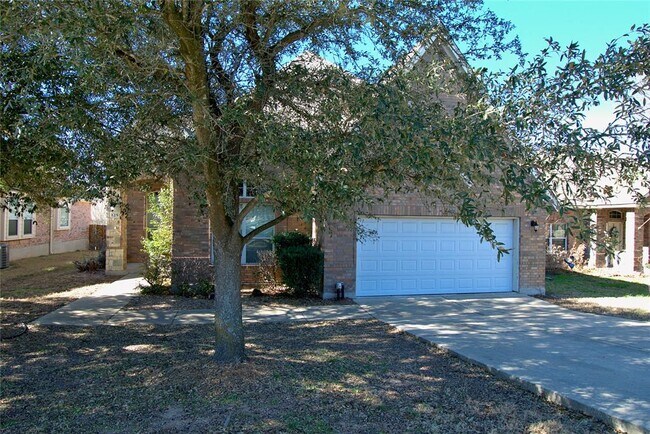 Building Photo - 125 Justin Leonard Dr