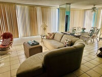 Building Photo - 7205 Thomas Dr