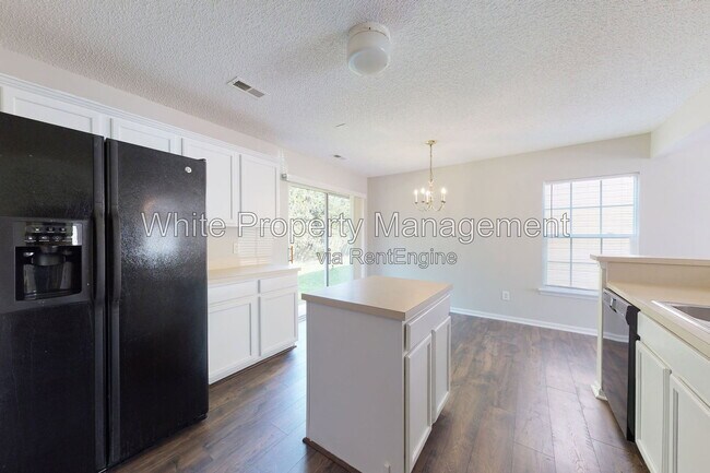 Building Photo - 2024 Pimpernel Rd