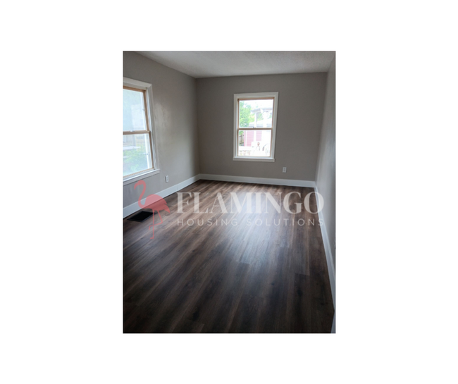 Building Photo - 601 Fleetfoot St