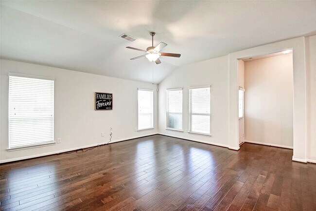 Building Photo - 18802 Majestic Vista Ln