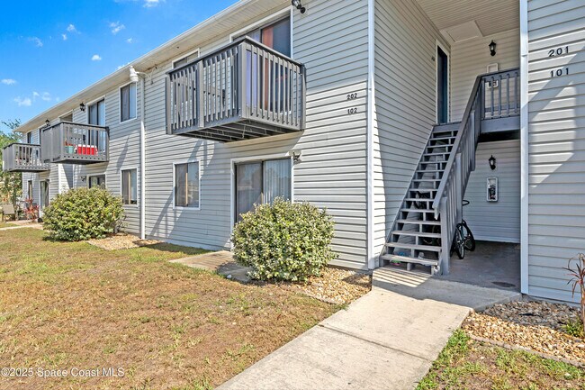 Primary Photo - 441 Mercury Ave SE