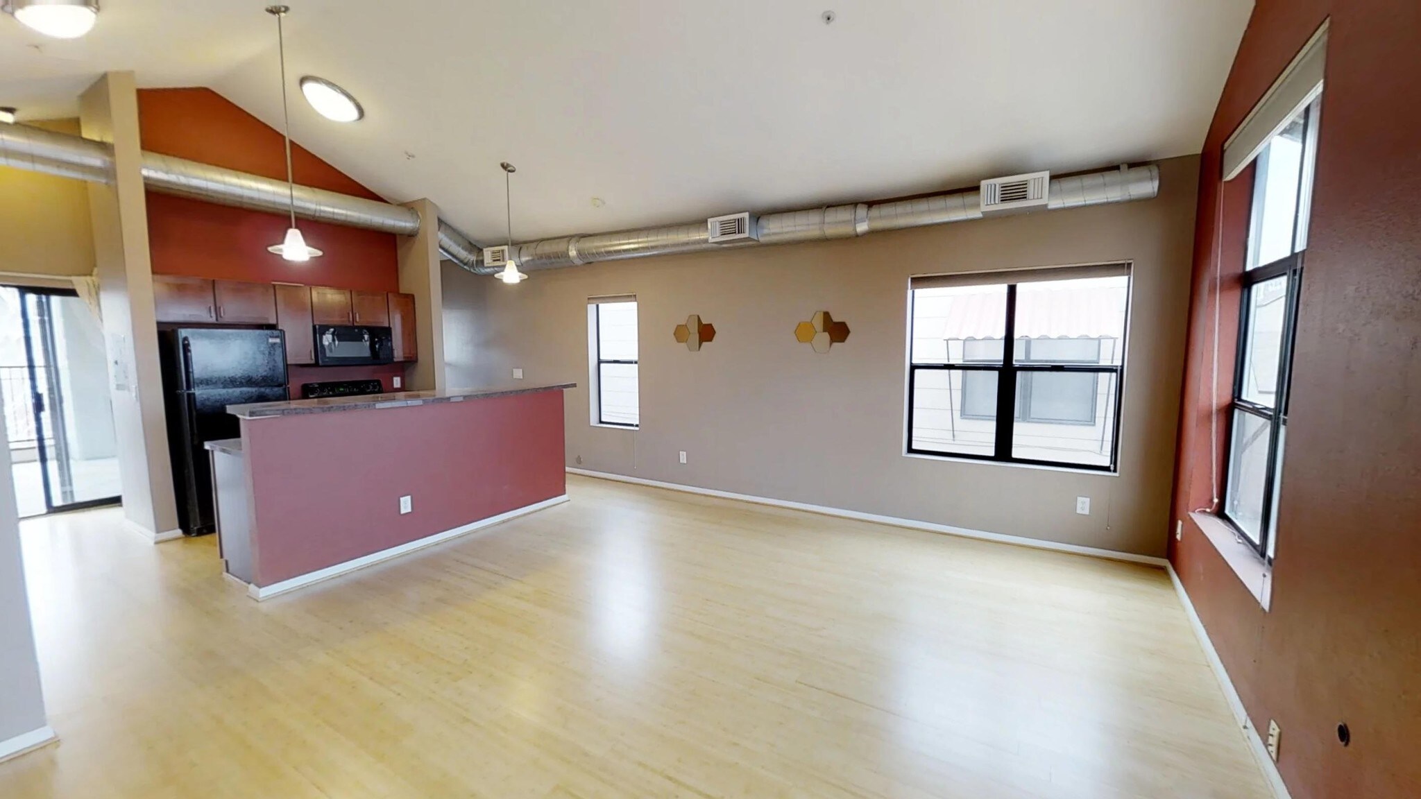 Building Photo - 3038 Umatilla St