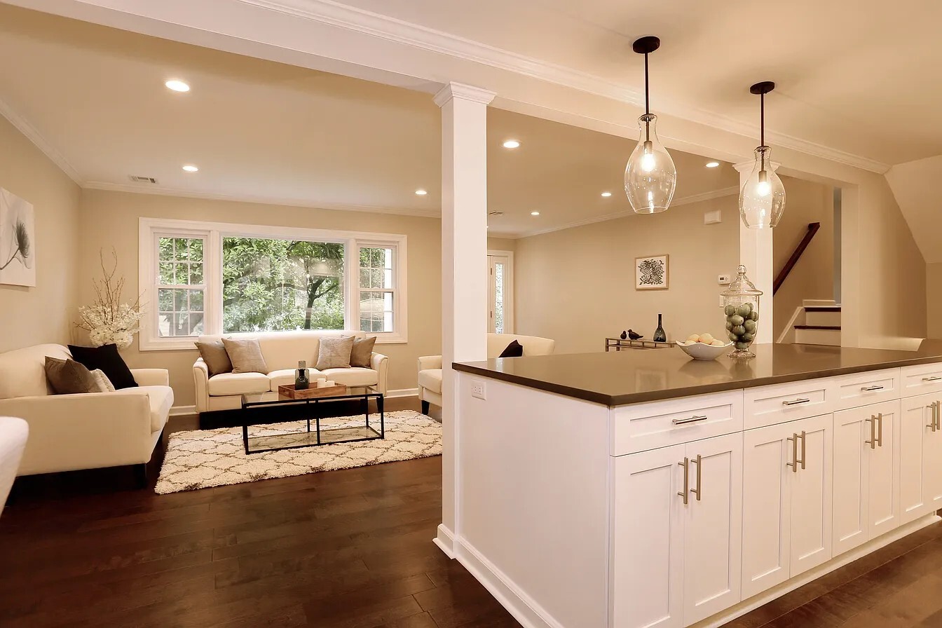 Building Photo - 28 Princeton Pl