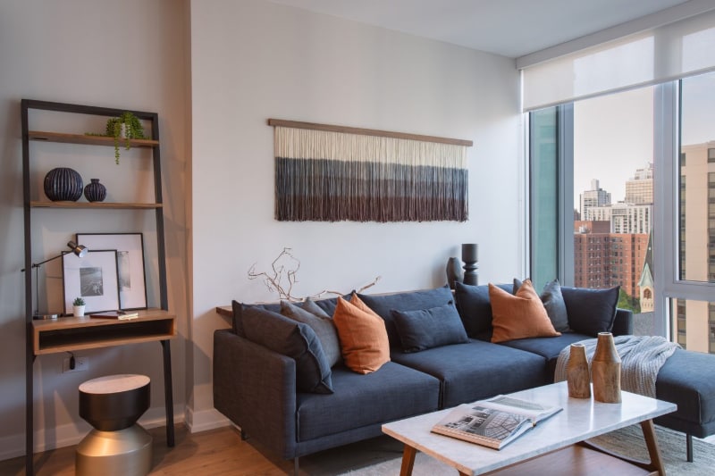 Building Photo - 102 W Hill St