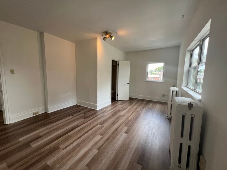 Building Photo - 4721 Maripoe St