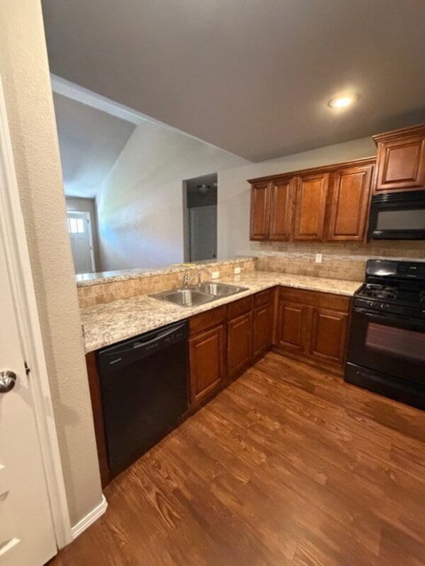 Building Photo - 1142 S Gentle Valley Dr