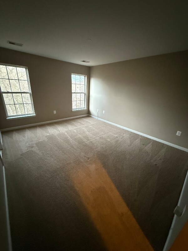 Building Photo - 144 Executive Cir