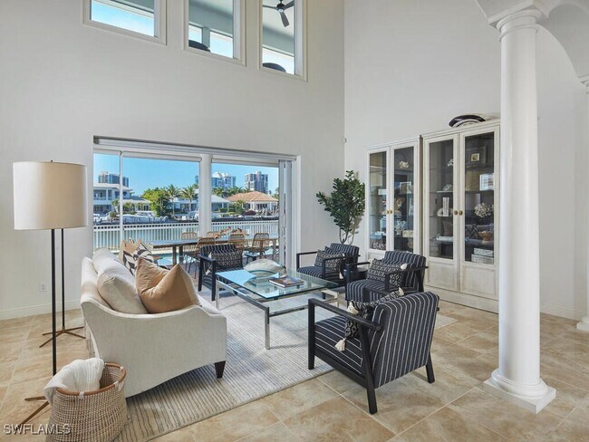 Building Photo - 4419 Crayton Rd