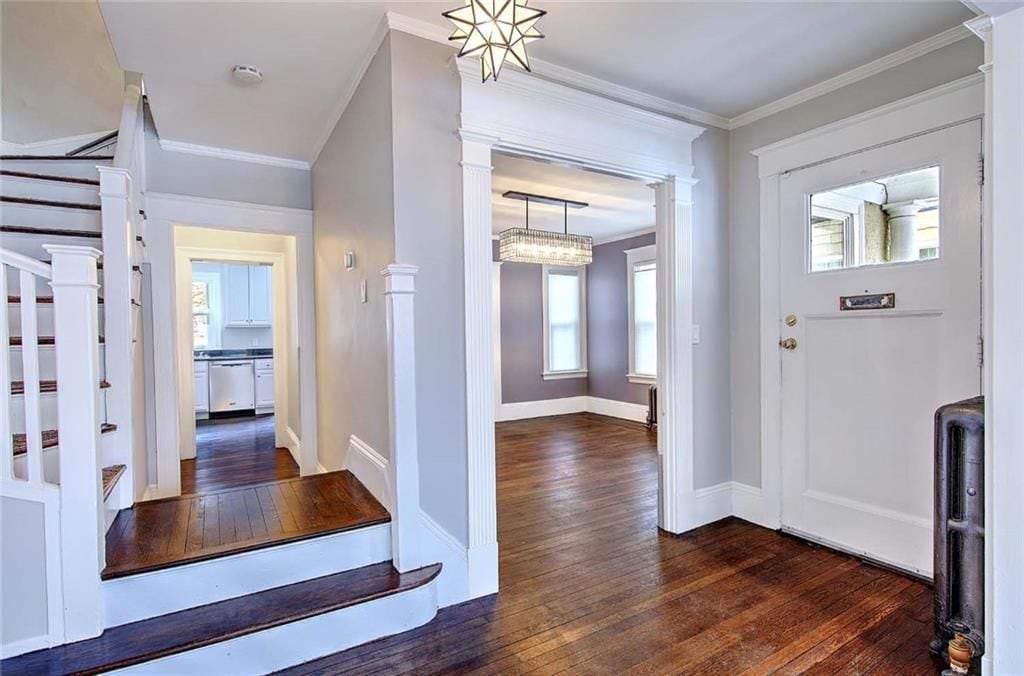 Building Photo - 118 Everett Ave