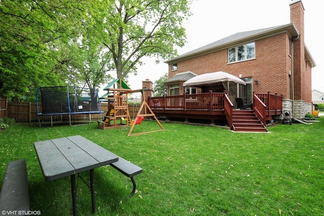 Building Photo - 2323 Douglas Ave