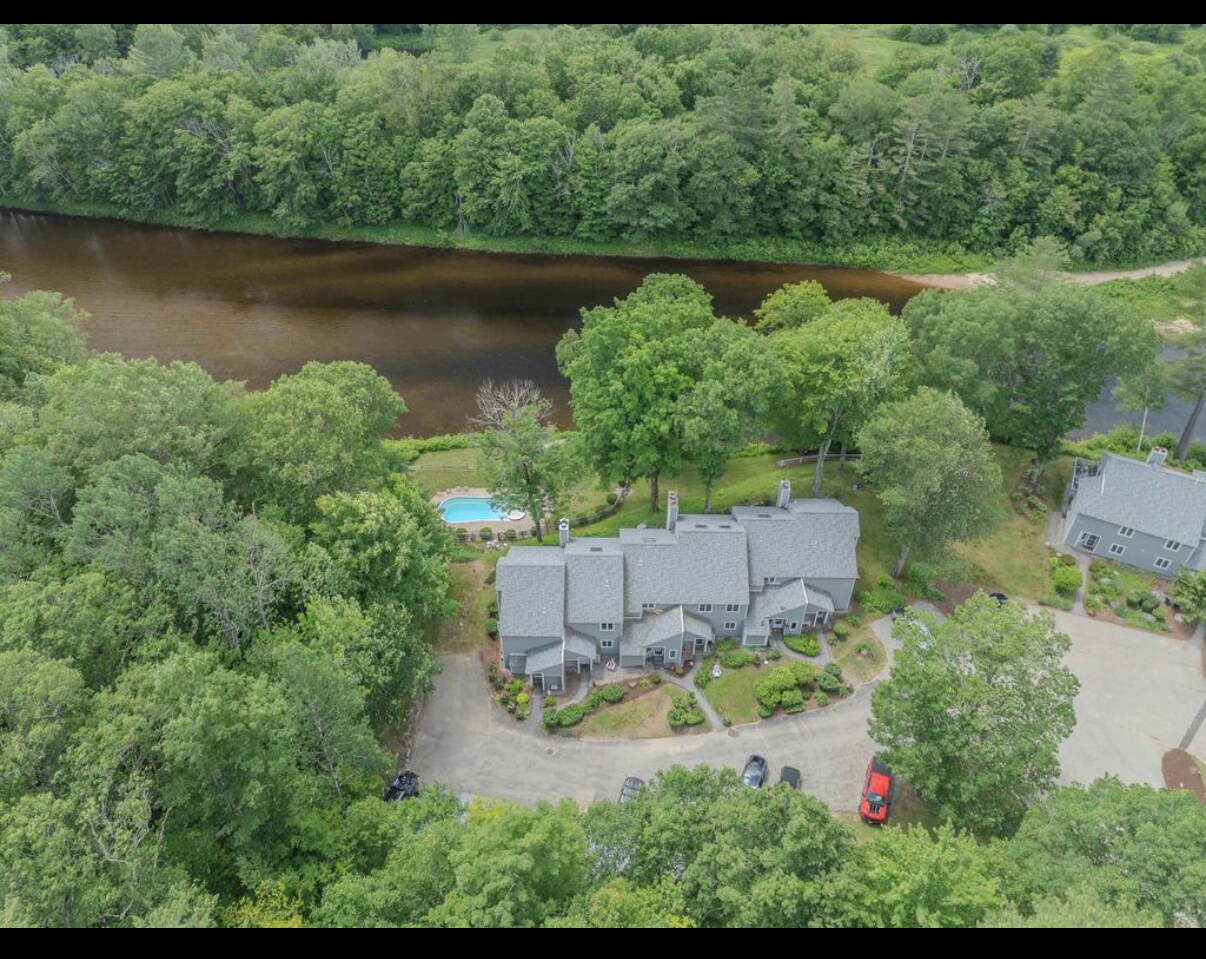 Building Photo - 55 Mountain River Ave