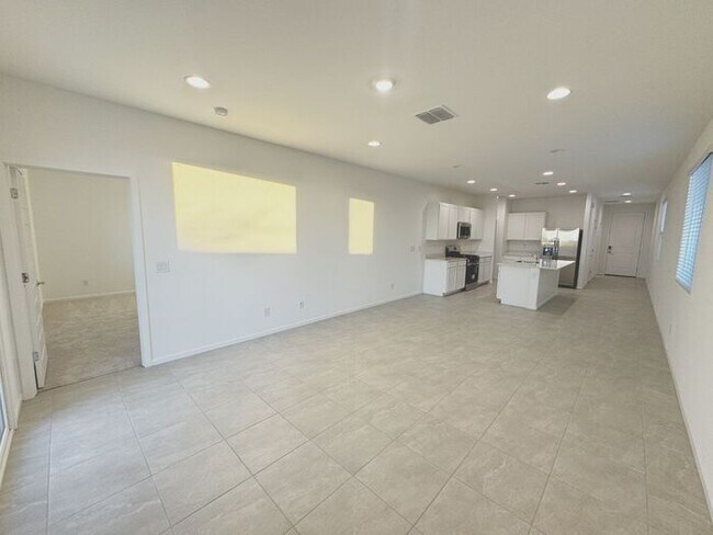 Building Photo - New 3 Bedroom 2 Bath Home at Western Gardens!