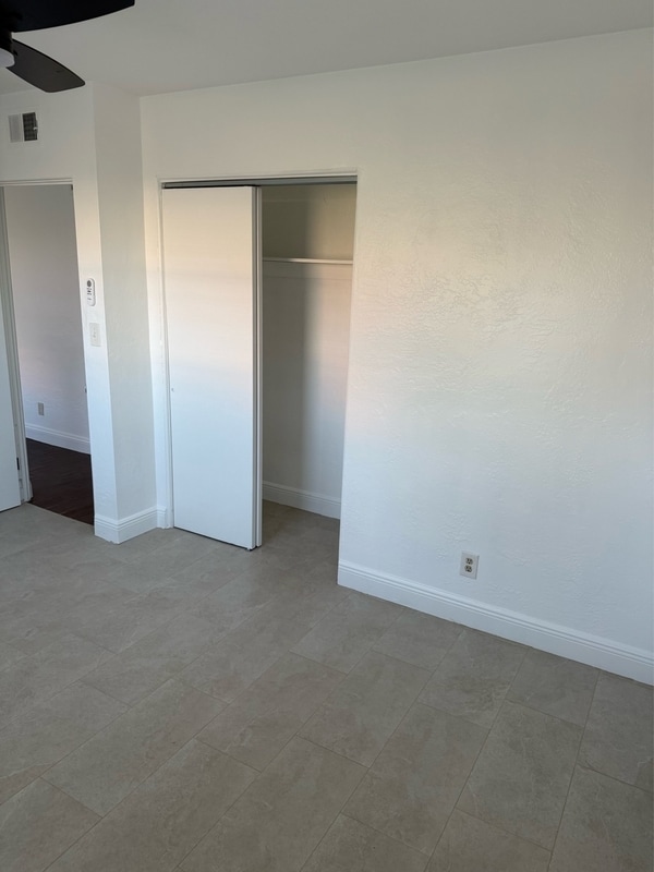 Building Photo - 2112 9th Ave N