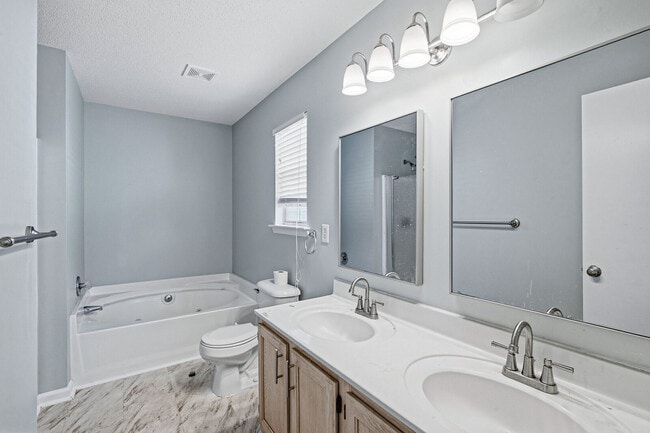 Building Photo - 29 Camellia Ln