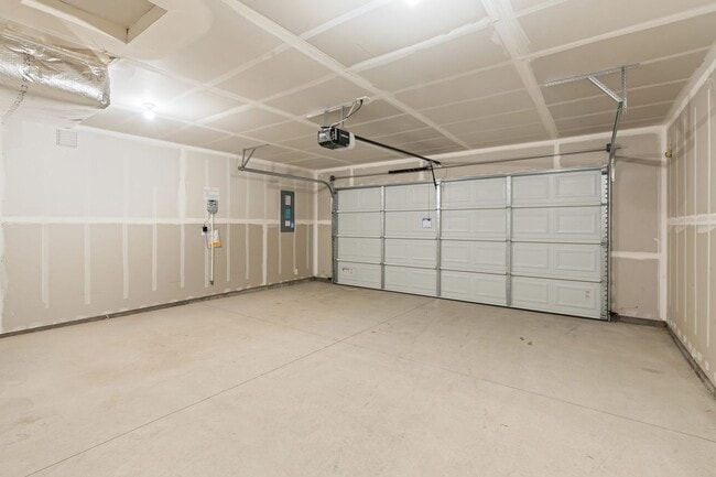 Building Photo - SINGLE LEVEL LIVING: 4 Bedroom, 2 Bath Nampa Home w/Upstairs Bonus Room