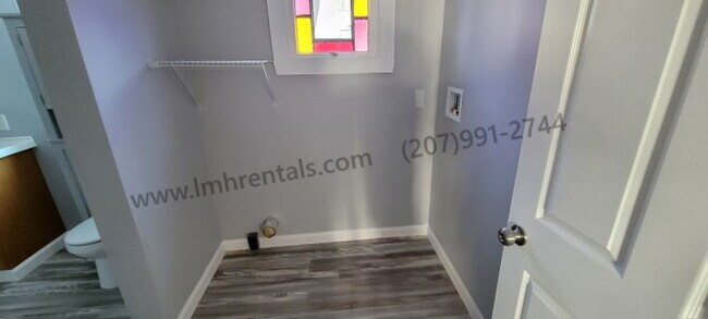 Building Photo - 97 Grove St