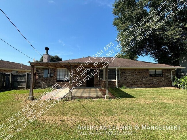 Building Photo - 2207 Spring Oak Ln
