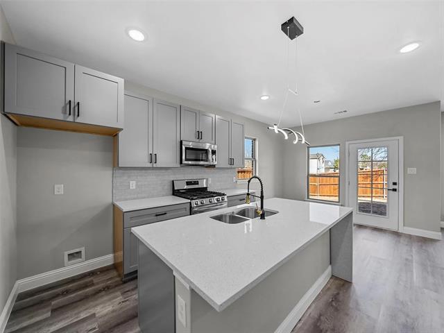 Building Photo - 1063 Lake Trail Dr