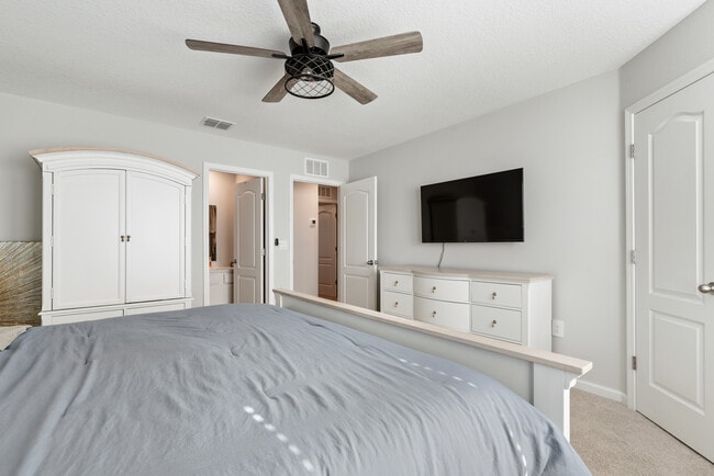 Building Photo - 425 Talulla Trl