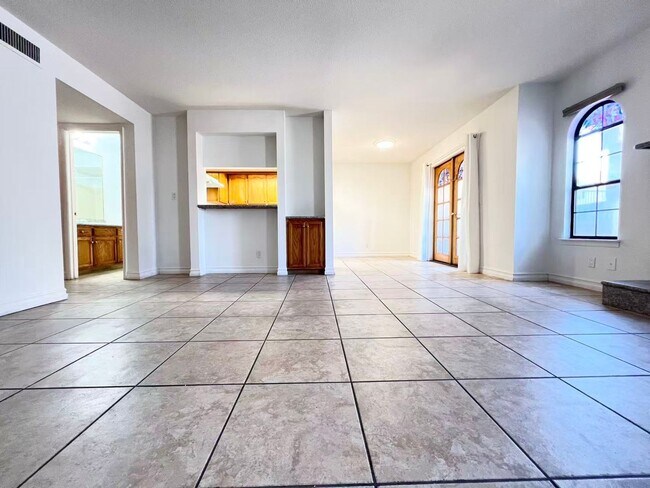 Building Photo - 4069 Nook Way