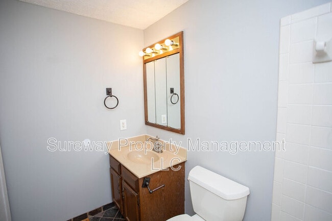 Building Photo - 38 Dorchester Cir