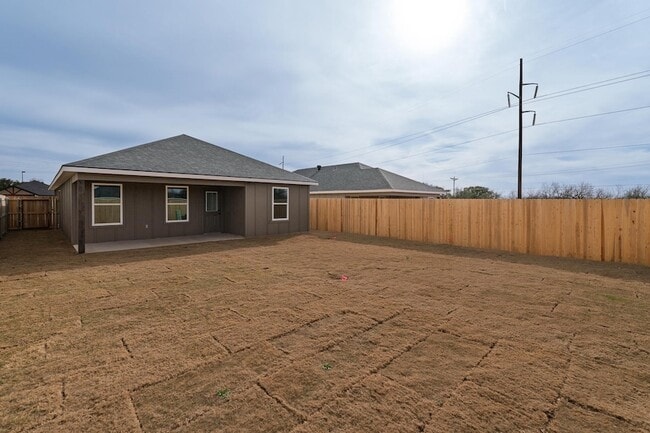 Building Photo - 184 Tombstone Rd
