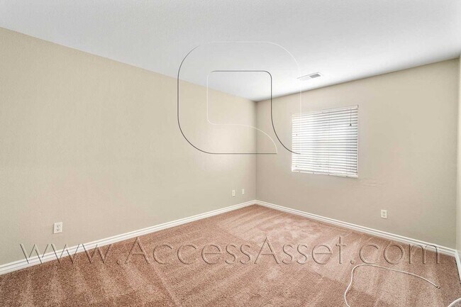 Building Photo - Spacious 3 Bed + Loft-Style Living in Lake Elsinore w/ Private Yard