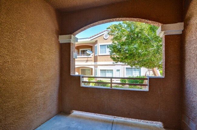 Building Photo - Completely updated and remodeled bottom-fl...