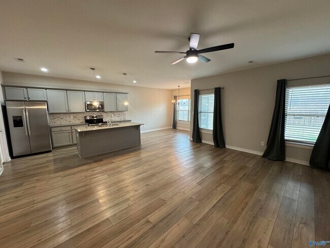 Building Photo - 131 Flintlock Wy