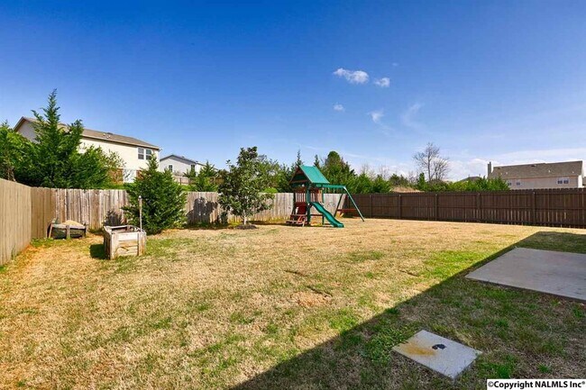 Building Photo - 110 Healey Dr