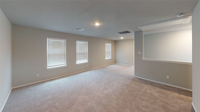 Building Photo - 707 Thicket Bluff Dr