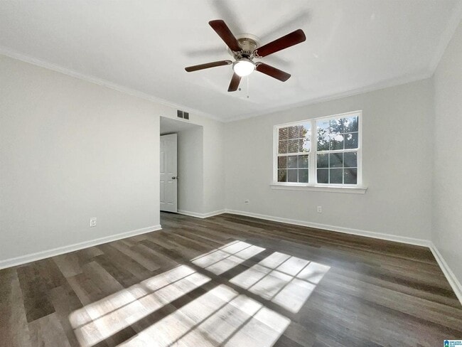 Building Photo - 2052 Montreat Cir