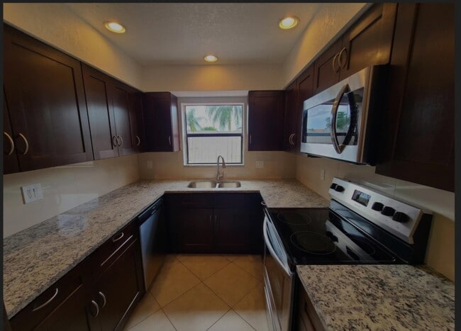 Building Photo - 22761 SW 64th Way