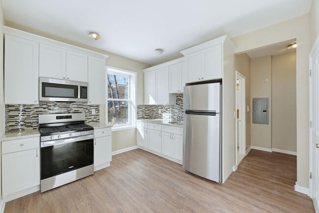 Building Photo - 83 Wilkinson Ave