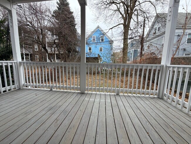 Building Photo - 24 Dawes St