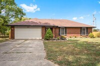 Building Photo - All-Brick Beauty on a Quiet Cul-de-Sac Nea...