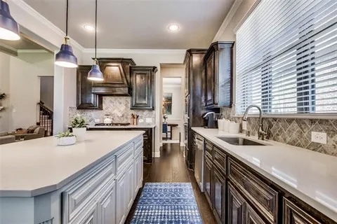Building Photo - 2928 Hackberry Creek Trail