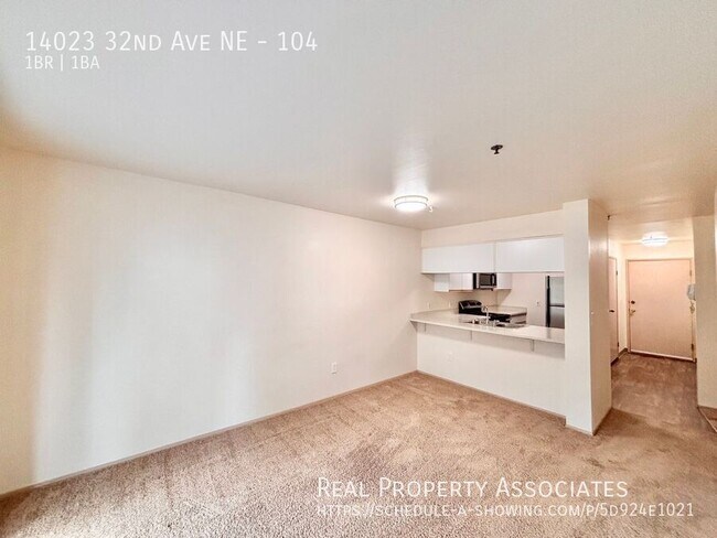 Building Photo - 14023 32nd Ave NE