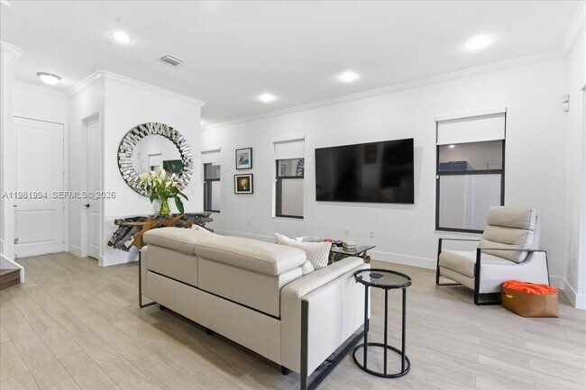 Building Photo - 3407 W 99th Pl