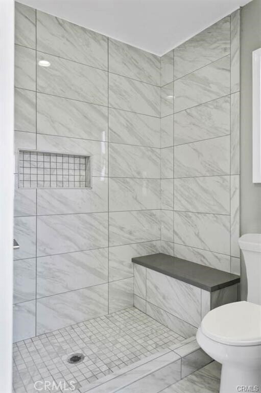 Building Photo - 1008 Calle Venezia