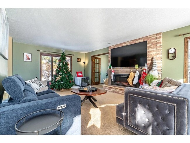 Building Photo - 17796 Cedar Park Loop