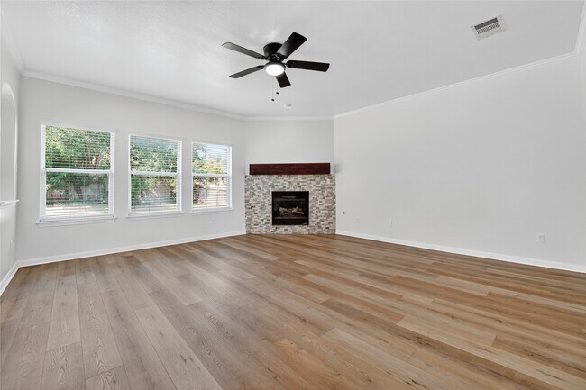 Building Photo - 4500 Aria Cove